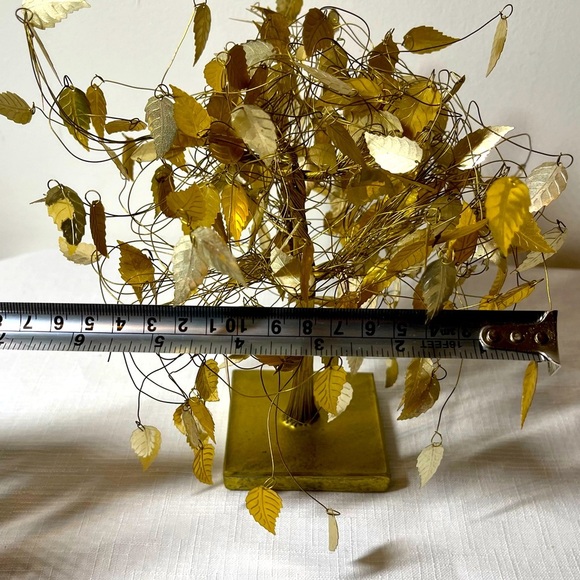 MCM DREAM TREE TWISTED WIRE SCULPTURE GOLD LEAVES. Vintage - Picture 6 of 7